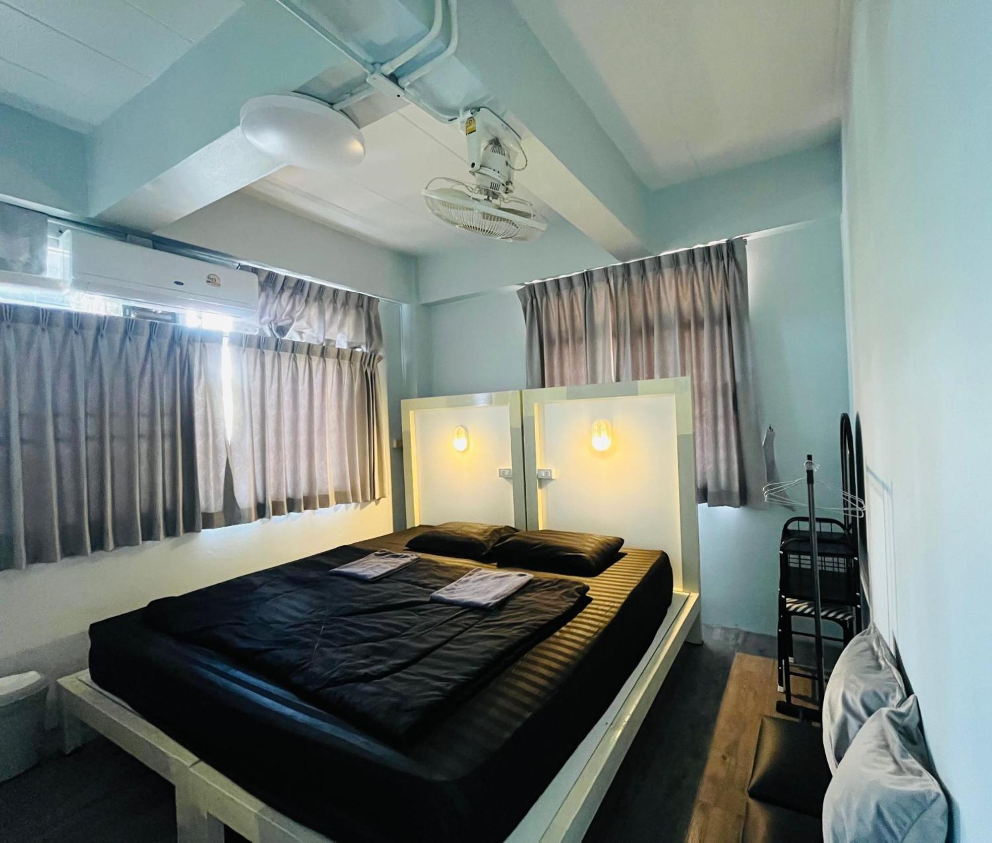 Patone Hostel فرا ناخون سي أيوتثايا المظهر الخارجي الصورة
