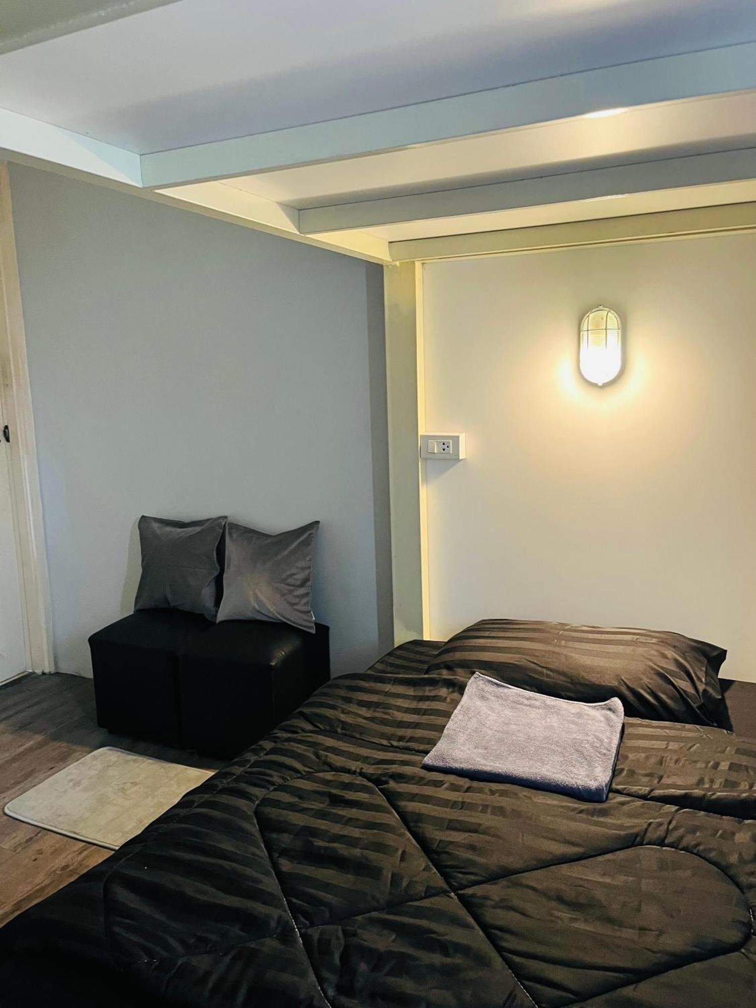 Patone Hostel فرا ناخون سي أيوتثايا المظهر الخارجي الصورة